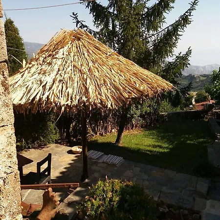 Traditional * Panarítion
